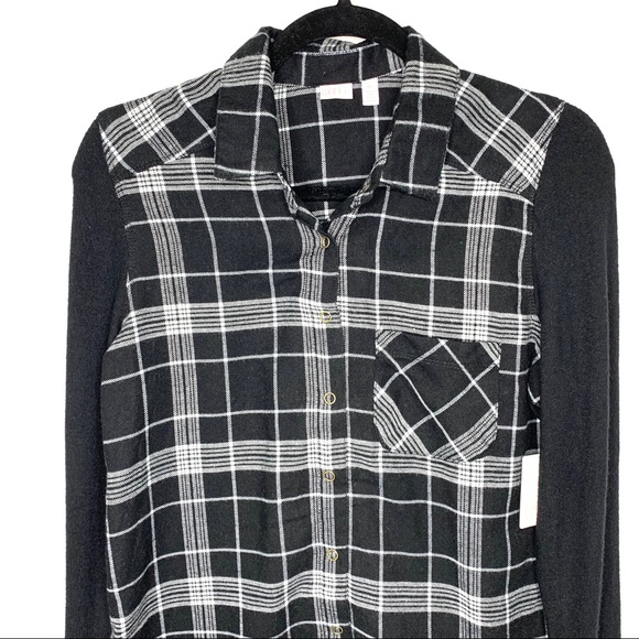 ⚠️ Make + Model Checkered Button Up Top Size XXS - Picture 2 of 7